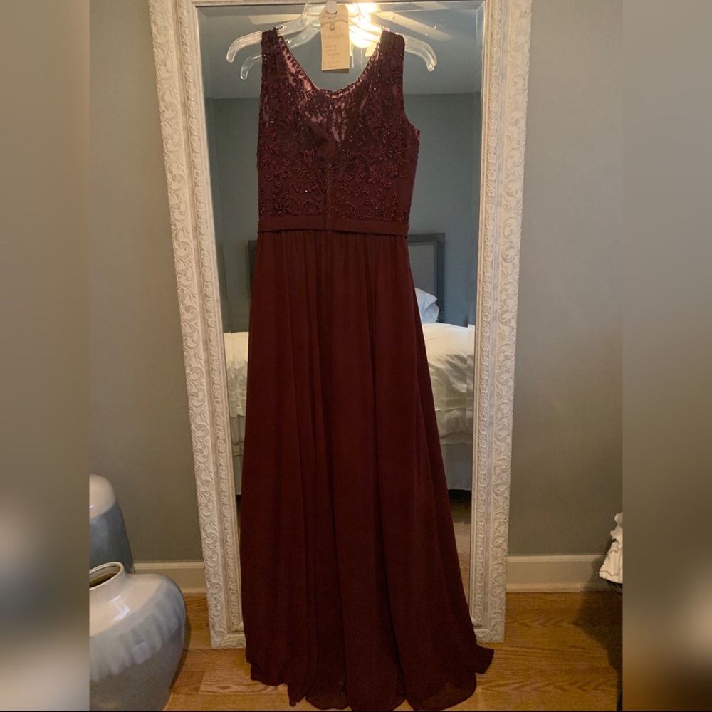 Gown - Picture 2 of 2